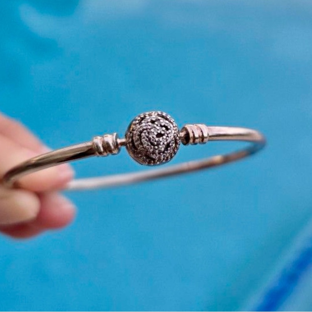 Pandora Women’s bangle bracelet.